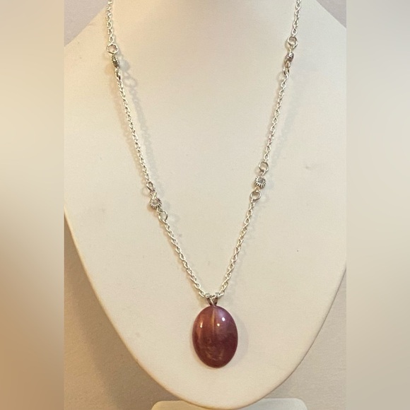 NEW Cranberry red pendant in silver setting (2) - Picture 6 of 6